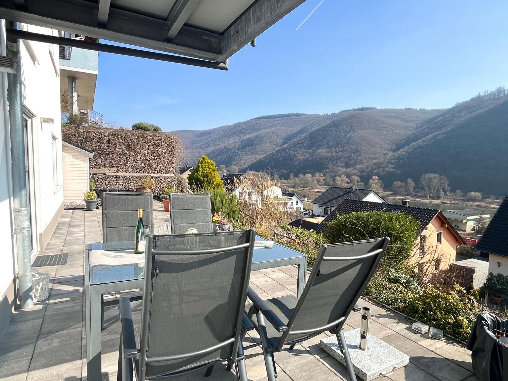 Ferienwohnung Sonnenterrasse, 1-4 Personen, 2 Schlafzimmer, Grosse Terrasse Мюден Экстерьер фото