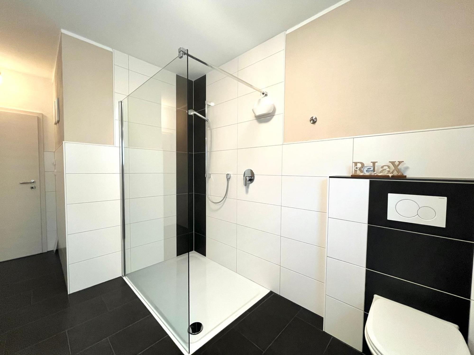 Ferienwohnung Sonnenterrasse, 1-4 Personen, 2 Schlafzimmer, Grosse Terrasse Мюден Экстерьер фото