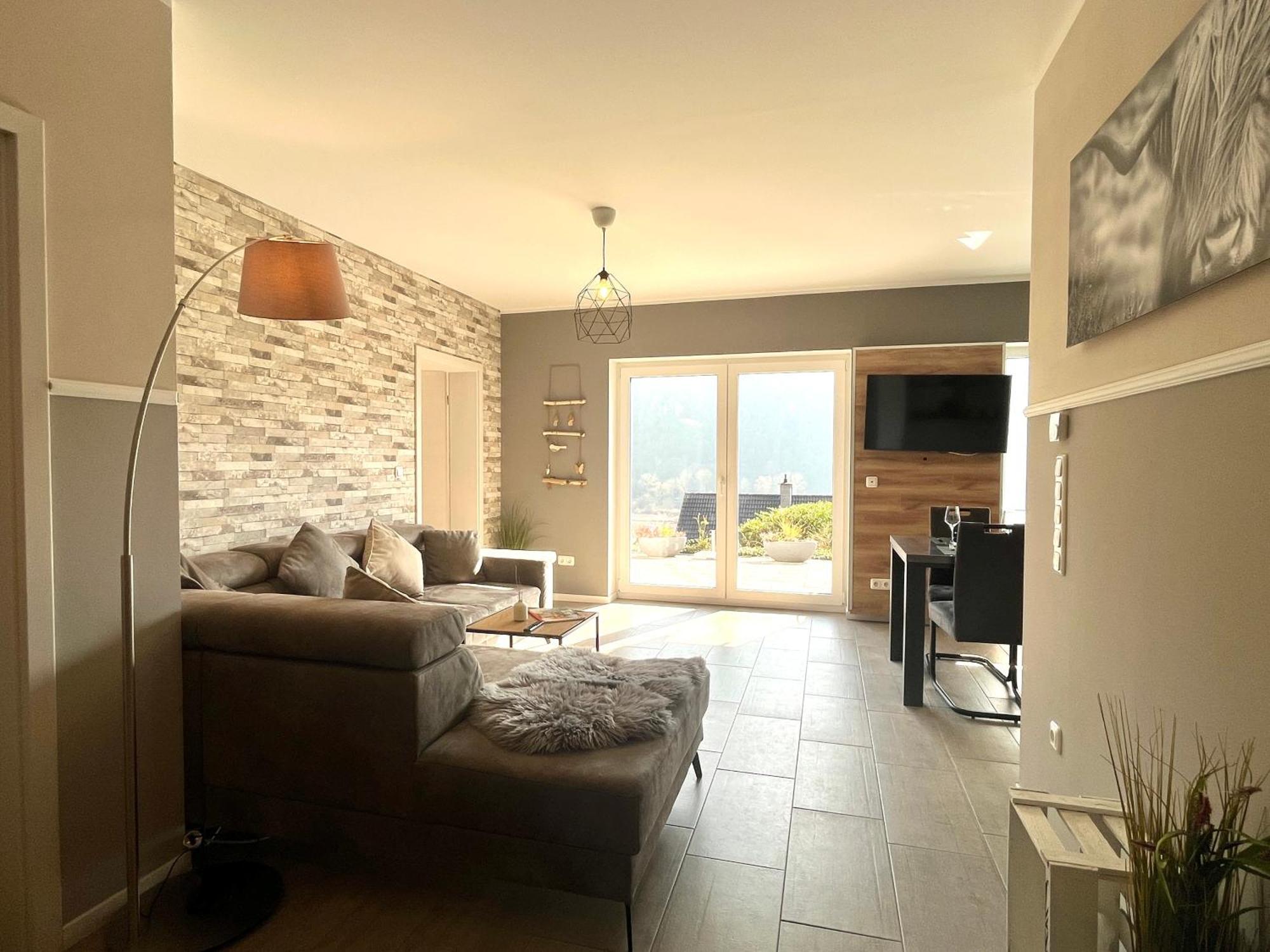 Ferienwohnung Sonnenterrasse, 1-4 Personen, 2 Schlafzimmer, Grosse Terrasse Мюден Экстерьер фото