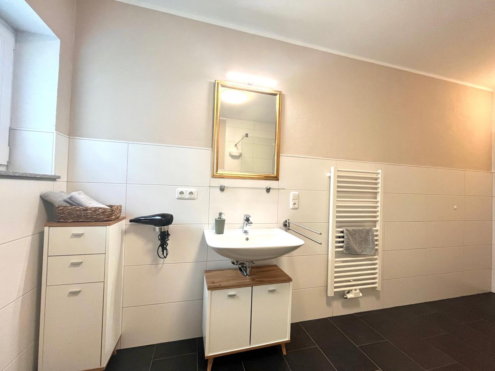 Ferienwohnung Sonnenterrasse, 1-4 Personen, 2 Schlafzimmer, Grosse Terrasse Мюден Экстерьер фото