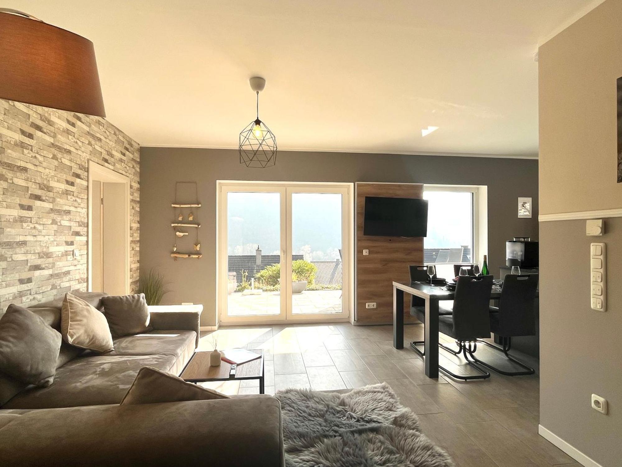 Ferienwohnung Sonnenterrasse, 1-4 Personen, 2 Schlafzimmer, Grosse Terrasse Мюден Экстерьер фото
