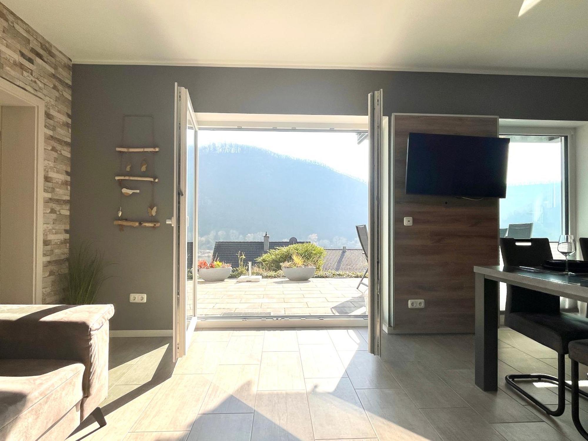 Ferienwohnung Sonnenterrasse, 1-4 Personen, 2 Schlafzimmer, Grosse Terrasse Мюден Экстерьер фото