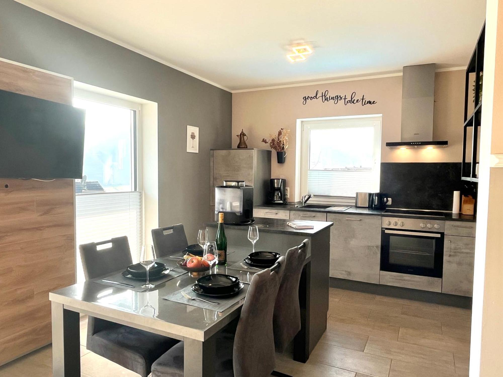 Ferienwohnung Sonnenterrasse, 1-4 Personen, 2 Schlafzimmer, Grosse Terrasse Мюден Экстерьер фото